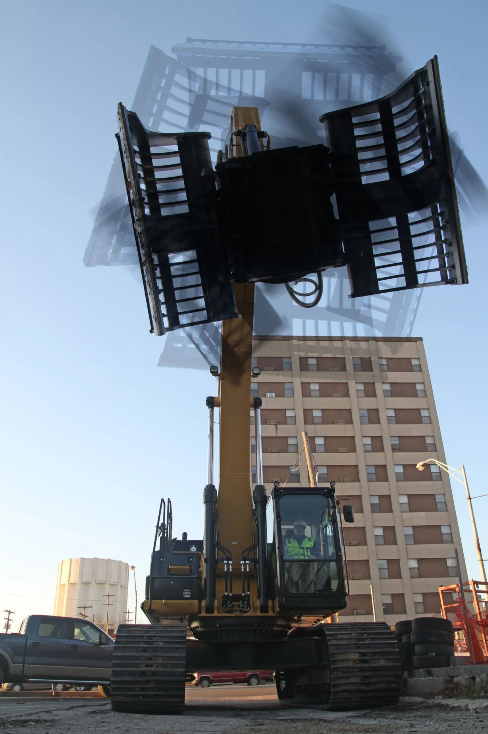 Грейфер для сортировки и сноса G324: 587-8978 Грейферы для сортировки и сноса, арт. 104462, CATERPILLAR, для CATERPILLAR, Грейферы для…